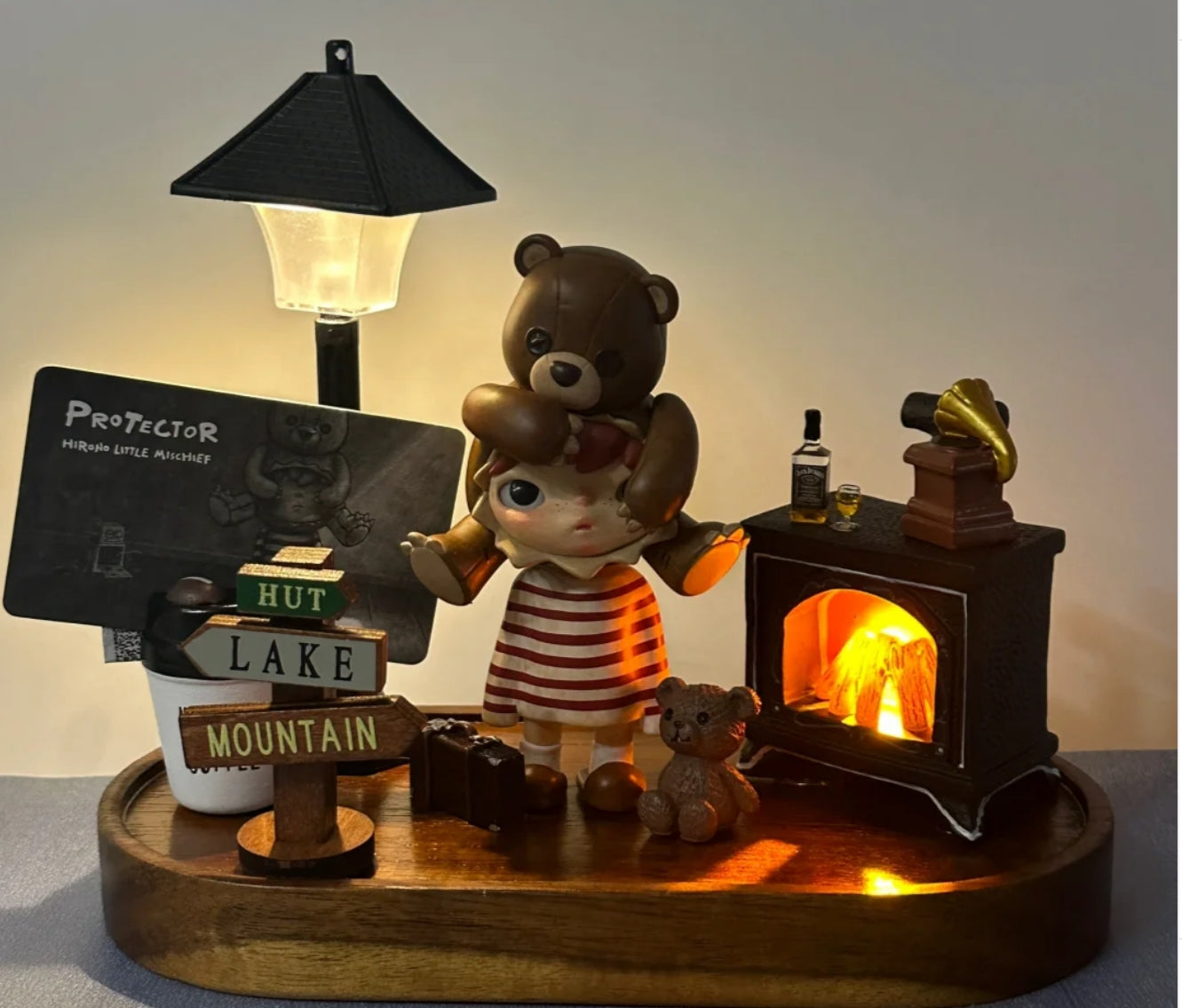 HIDDENWOO Night Light - Artist Collab Smart Home Decor
